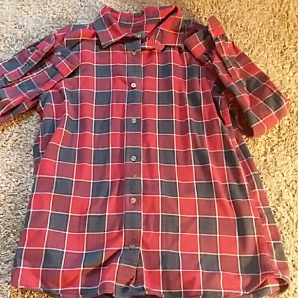 Shirt - Picture 1 of 1